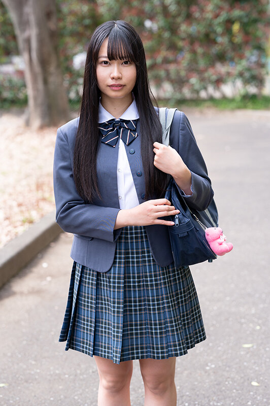 【発掘素人】エッチなことには興味なさそうな真面目女子校生がびっくりするほどエロかった！【むっつり助兵衛】 都崎あやめ 2