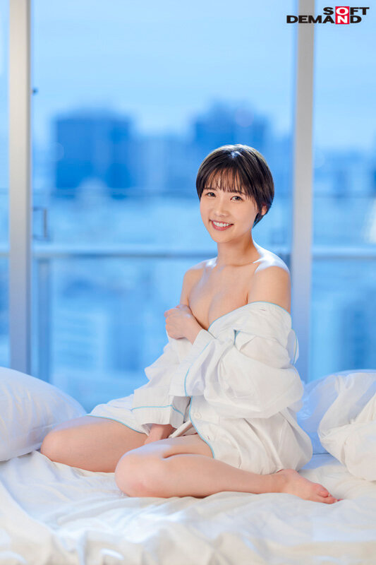 初中出し 会社終わりにホテルで朝までずっとマ●コに精子入れっぱなし… グッズ事業部 入社2年目 柴崎はる 2