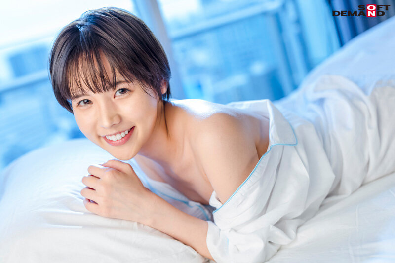初中出し 会社終わりにホテルで朝までずっとマ●コに精子入れっぱなし… グッズ事業部 入社2年目 柴崎はる 3
