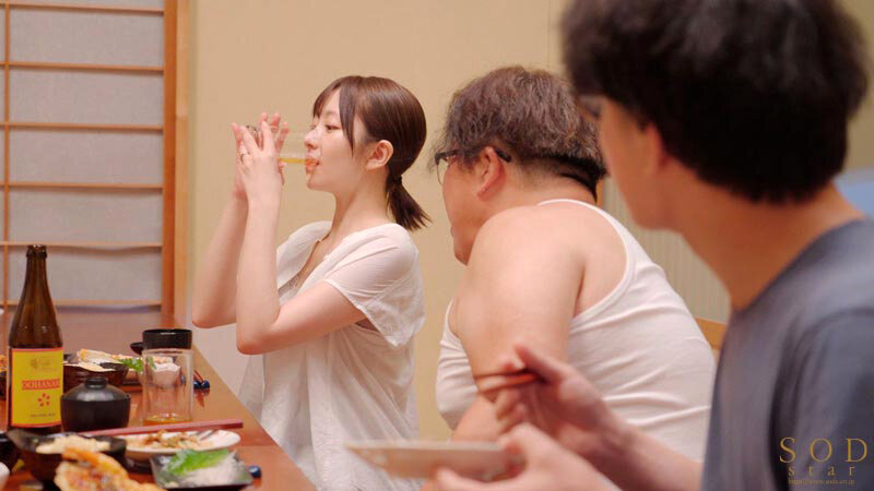 限界集落に赴任した看護師は性欲異常な島民の子種を毎日子宮で受胎している。 青空ひかり 3