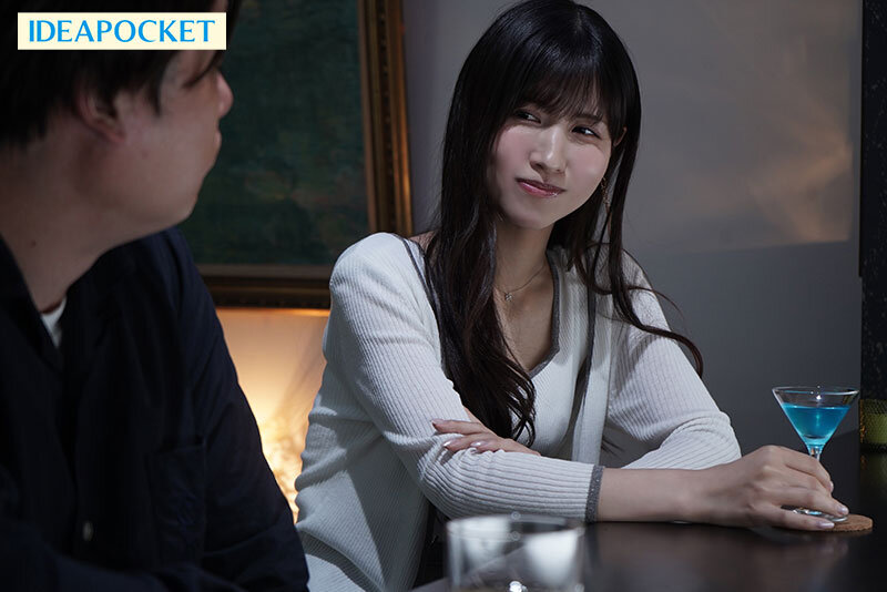 元彼と同窓会で再会した後、魔が差して久しぶりのキメセクをしてしまった私は不貞行為と知りつつも一生あの圧倒的快感から離れられなくなってしまいました… 桜空もも 2