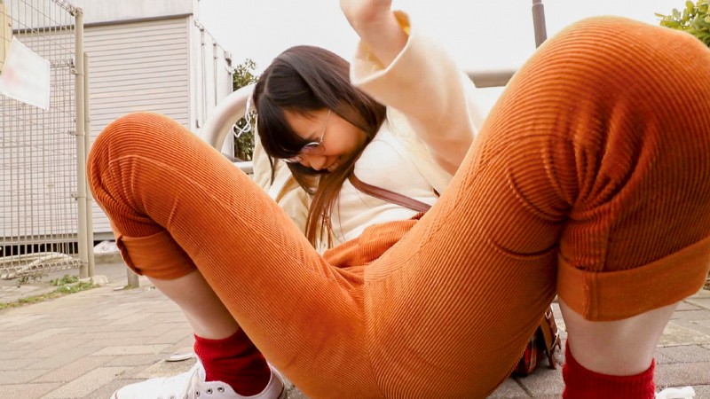 舐められたくて舐めたい粘着メガネ腐女子 天野美優 2